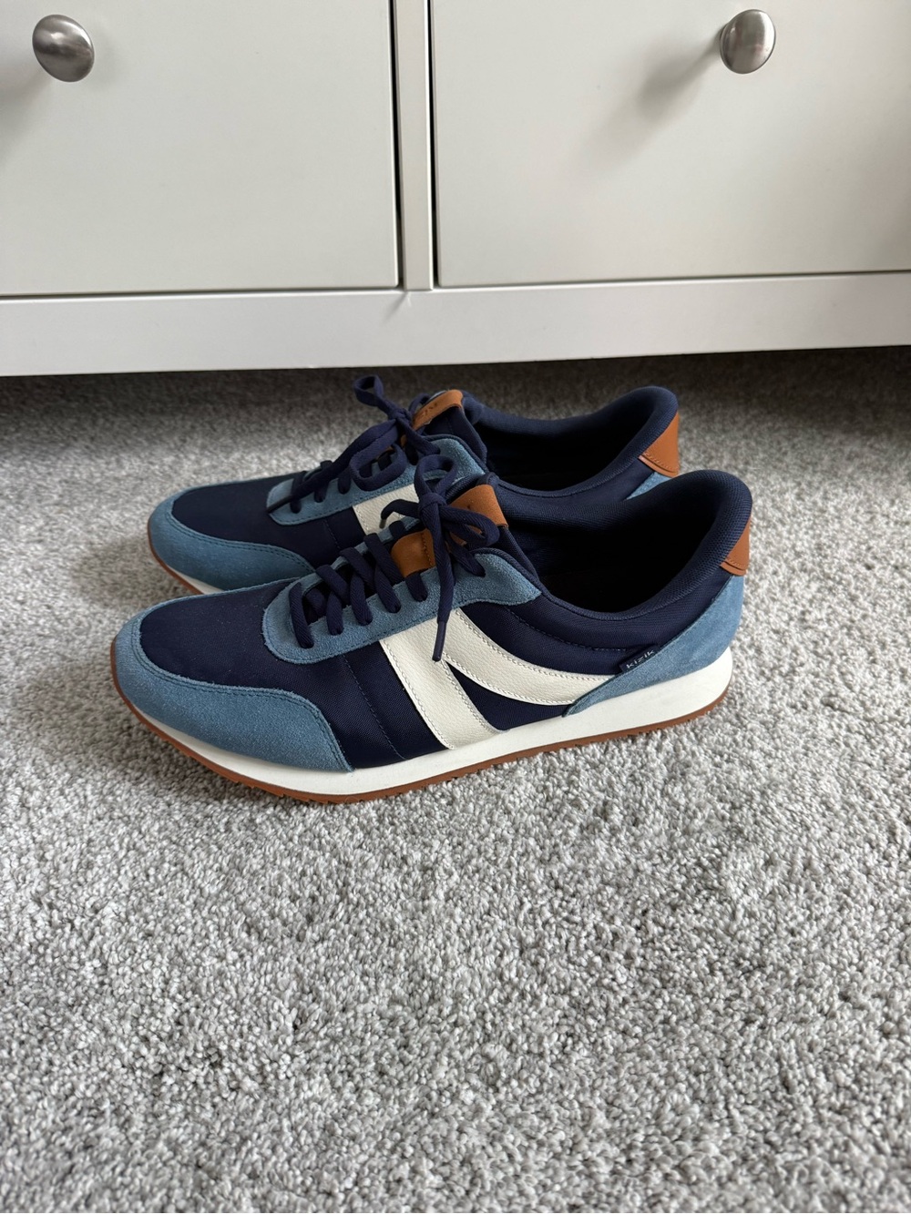Men's Kizik Milan - Navy & Light Blue Retro Sneakers - slip on